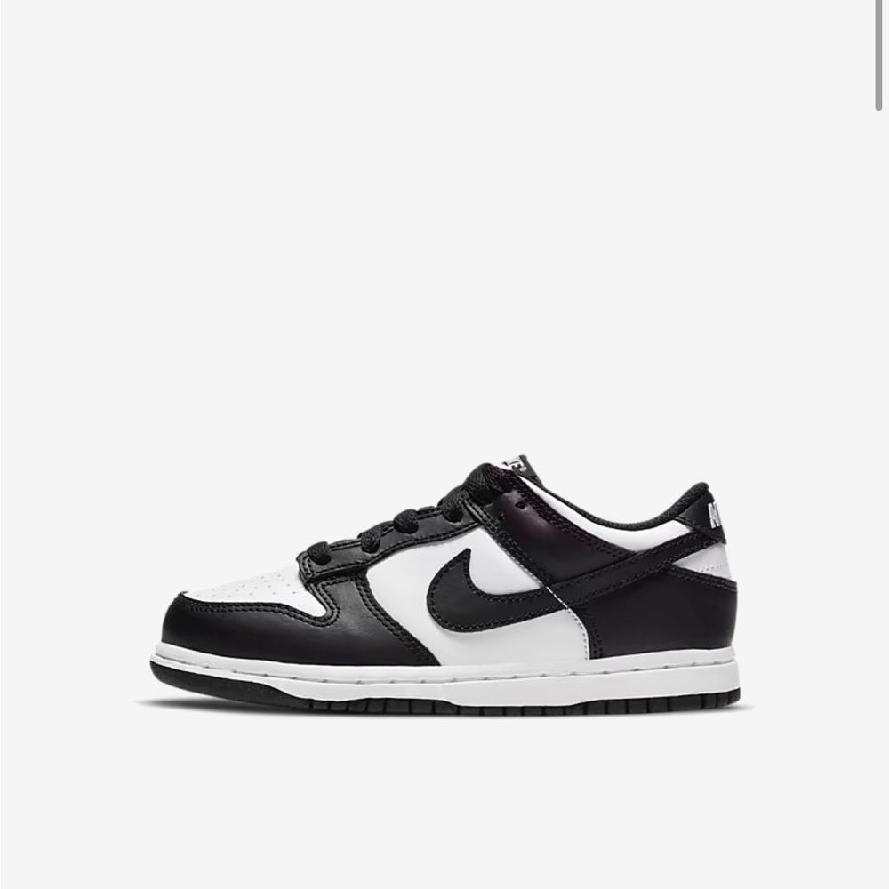 Panda dunks